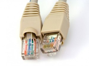 Preço por Mbps da internet fixa brasileira não para de cair