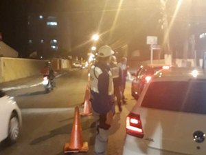 Agentes registram 34 autos de infrações durante lei seca na capital
