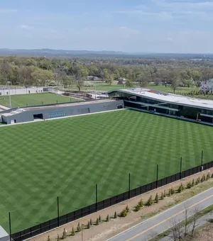 Seleção terá primeiro treino nos EUA menos de 24 horas após embarque