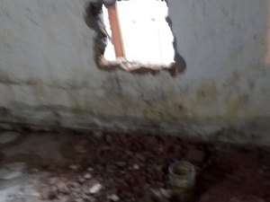  Criminosos invadem casa para roubar lotérica e mantêm idosa refém