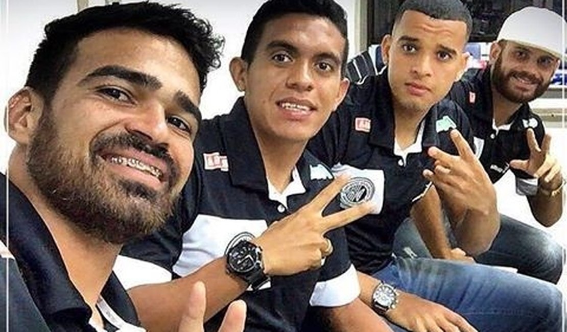 ASA chega em Belém para enfrentar o Remo nesta segunda