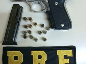 PRF prende cinco pessoas durante final de semana em Alagoas