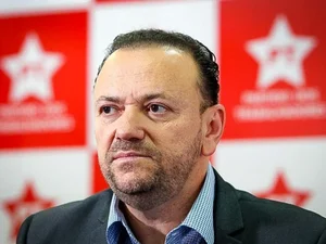 Presidente nacional do PT reforça pedido a Calheiros por reeleição de Paulão