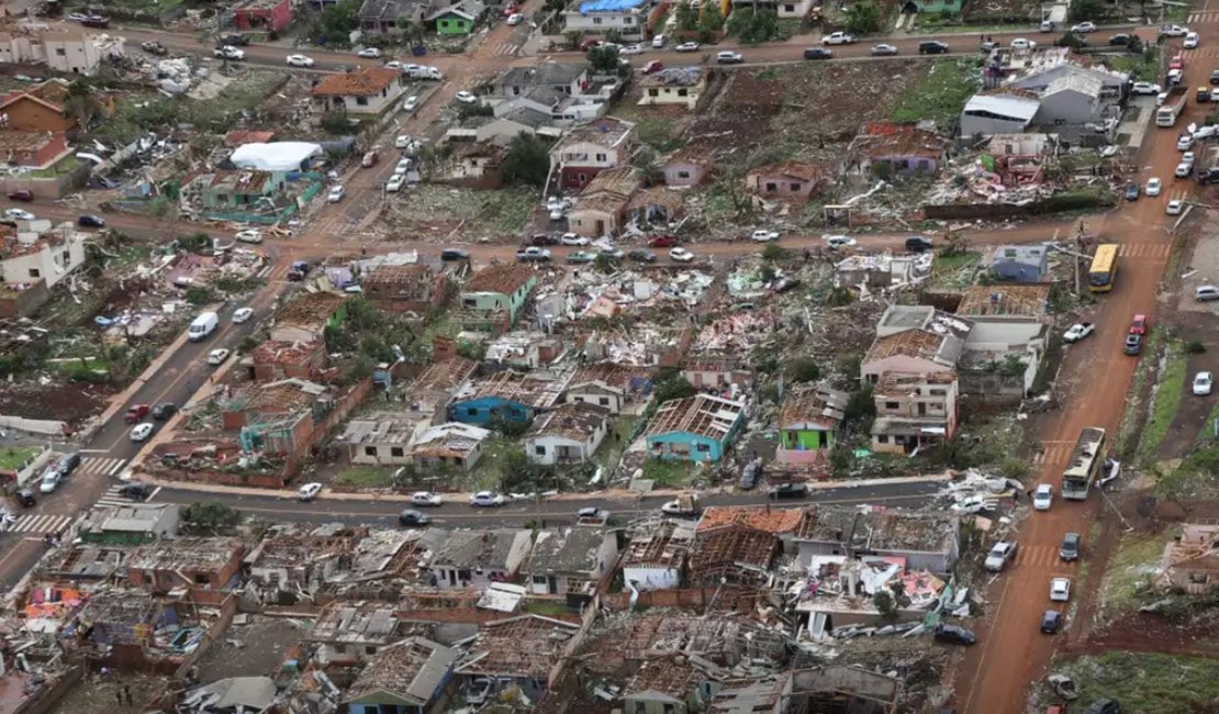 Após tornado, Enem é suspenso em Rio Bonito do Iguaçu, no Paraná