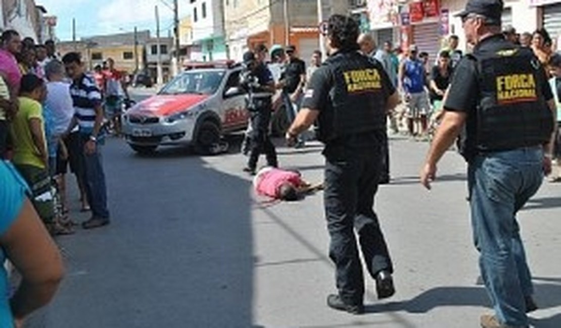 Vigilante é morto com 12 tiros no bairro do Jacintinho, em Maceió