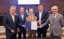 Prefeito Carlos participa da adesão de Rio Largo ao Programa Moradia Legal