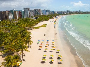 Maceió aparece entre destinos mais procurados para feriados, aponta KAYAK