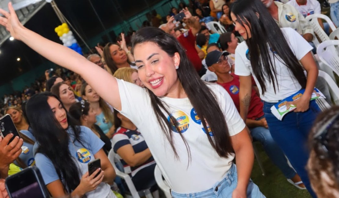 Gabi Gonçalves reúne multidão no Clima Bom e destaca ações do mandato