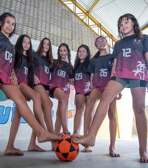 Iniciativa de escola da rede estadual empodera meninas por meio do esporte