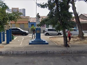 Praça 13 de Maio é memorial da abolição da escravatura na capital