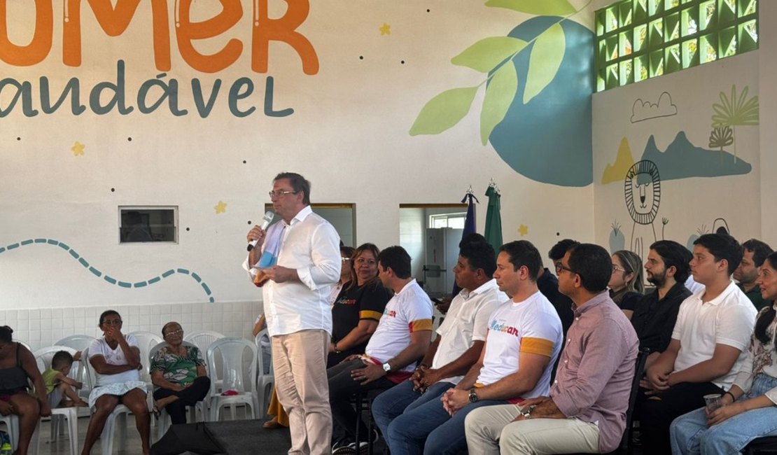 Prefeito de Arapiraca inaugura creche na Vila São Francisco com recursos articulados por Daniel Barbosa