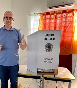 Com 69,38% dos votos, Maurício Holanda é reeleito prefeito de Chã Preta