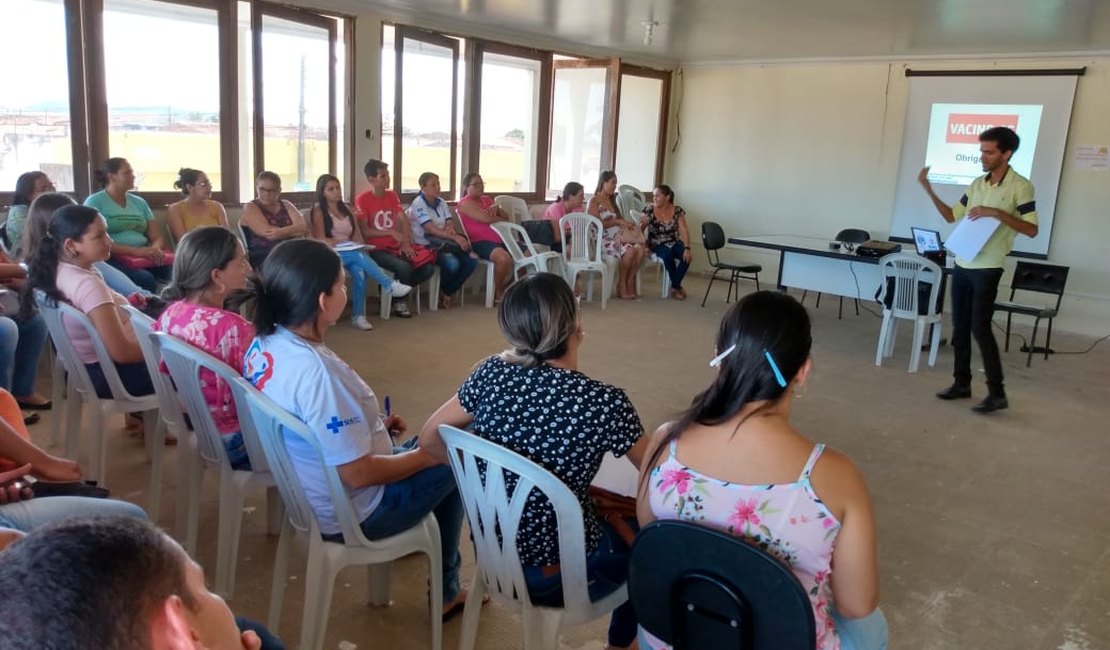 Lagoa da Canoa realiza reunião preparatória para vacinação contra Influenza