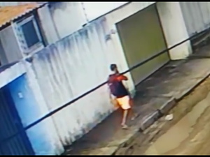 Flagrado em vídeo, jovem suspeito de furto à residência é preso