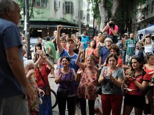 Manifestantes se mobilizam no Rio em defesa do governo Dilma