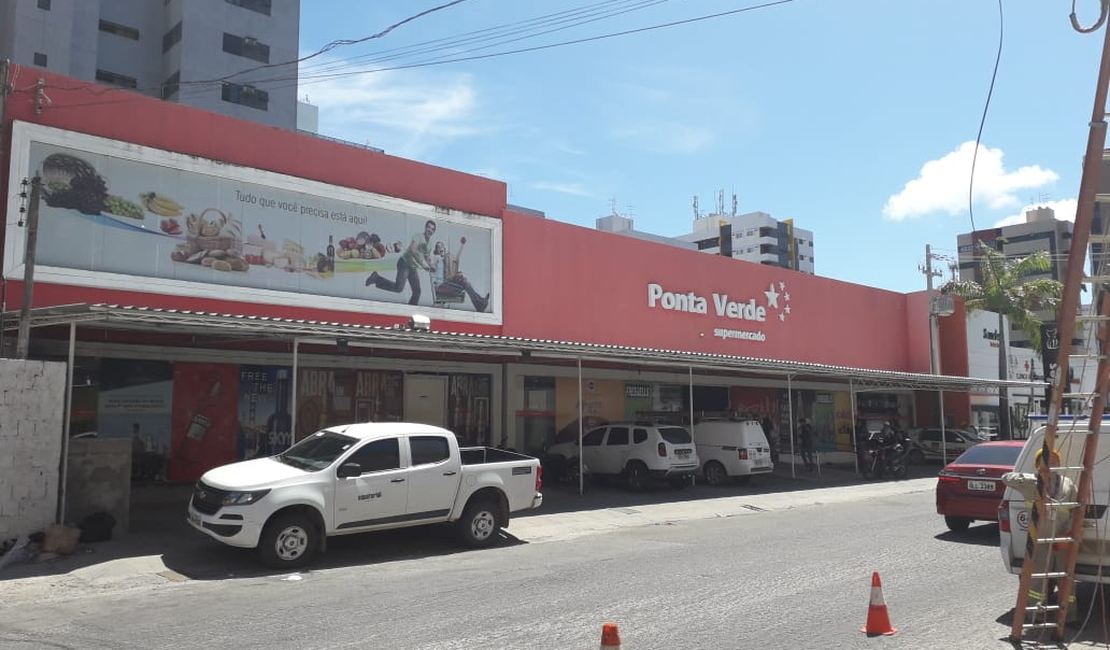 Supermercado na Ponta Verde é flagrado furtando energia
