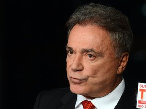 Senadores reagem a votos do STF por reeleição no Congresso: 'Golpe'