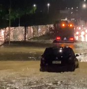 Chuvas provocam transtornos e Maceió está em alerta máximo