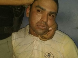 [Vídeo] Homem estupra adolescente e pratica  vários assaltos em série no Agreste