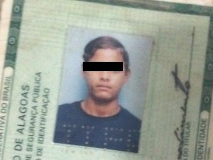 Homem é preso por embriaguez após pilotar moto sem capacete