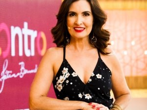 Após cirurgia, Fátima Bernardes agradece amigos: 'Saudades'