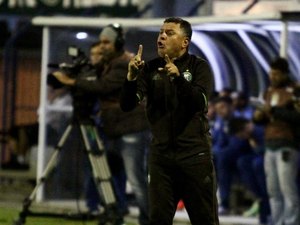 Brasileirão:Grêmio encosta no Corinthians; Ponte e SP vence e Coritiba demite técnico