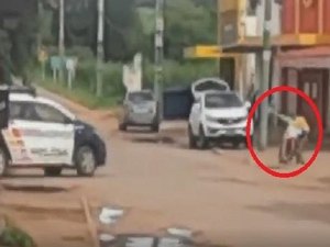 Cadeirante atira contra PM, sofre infarto e morre na rua com R$ 34 mil