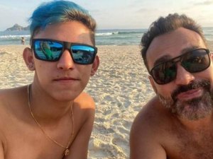 Jornalista da Record assume namoro com rapaz 26 anos mais novo