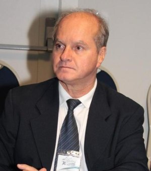 Ex-vereador com pé em ‘duas canoas’ tem contas reprovadas pelo TRE e terá que devolver R$ 421 mil