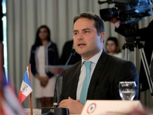 Renan Filho se reúne em Brasília para discutir dívida do Estado junto a União