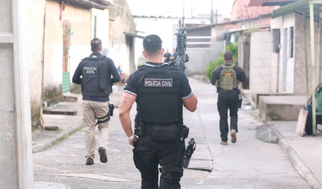 Homem foragido da Justiça de Pernambuco é preso em Olho d'Água das Flores