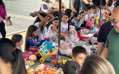 Feira do Desapego foi voltada para alunos do 1º ao 5º ano