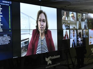 Senado aprova projeto que obriga condomínios a denunciar violência doméstica