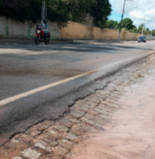 [Vídeo] Vazamento de água é registrado no bairro Baixa Grande, em Arapiraca