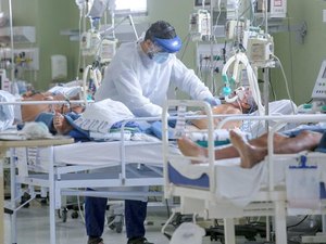 Saúde autoriza mais de 2,7 mil leitos de UTI para 22 estados