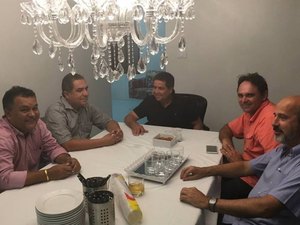 Ex-prefeito deverá disputar prefeitura de Monteirópolis