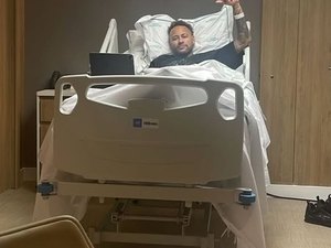 Neymar recebe alta e deixa hospital em Nova Lima após cirurgia no joelho