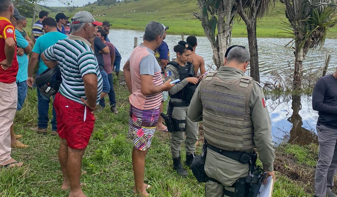 [Vídeo] Agricultor se afoga em açude ao tentar socorrer animal em Junqueiro