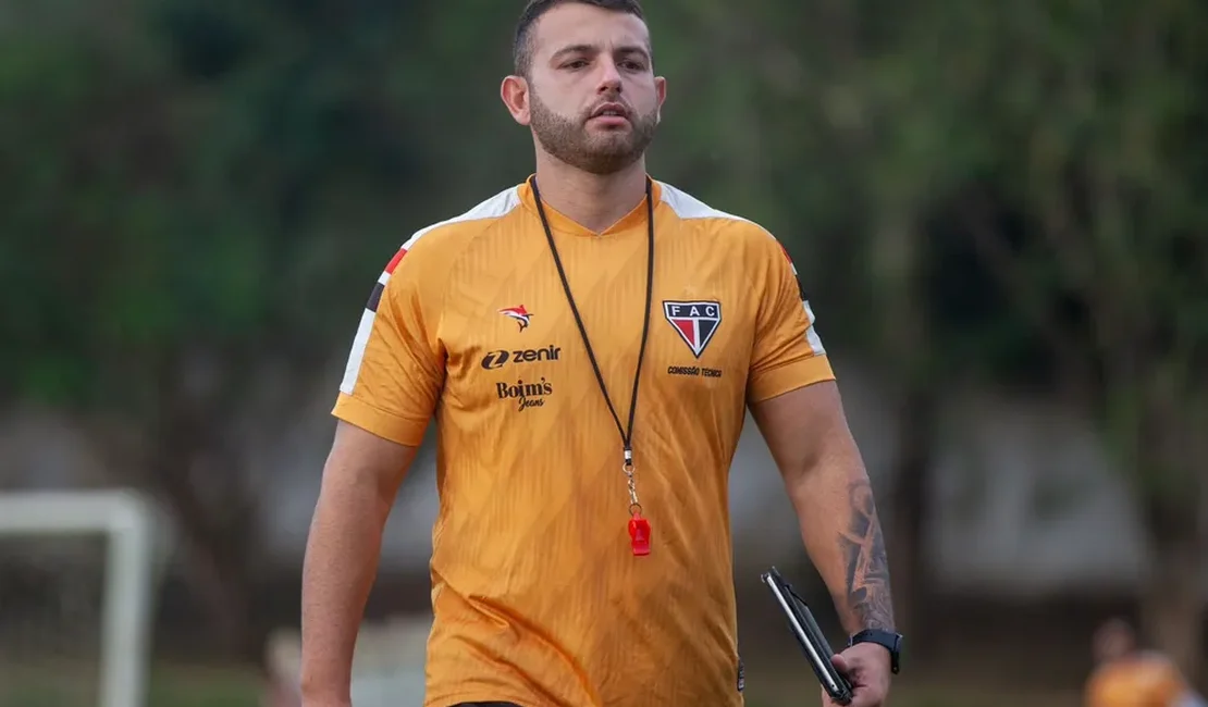 CSA anuncia mudança na preparação física e Lucas Freire assume vaga deixada por Dante Luís