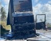 Incêndio atinge carreta e provoca fumaça intensa na BR-349, em Marechal Deodoro