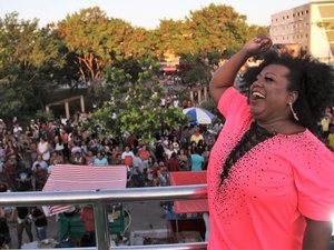 Prefeitura de Arapiraca cadastra ambulantes para a 14ª parada LGBTQIA+