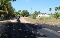 Pró-Estrada em Japaratinga beneficia 10 km