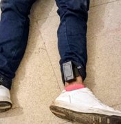 [Vídeo] Veja momento em que homem baleado na orla de Maceió corre para dentro de hotel