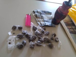 Adolescente é detida com drogas em Colônia Leopoldina