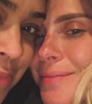 Carolina Dieckmmann homenageia Preta Gil seis meses após a morte da cantora