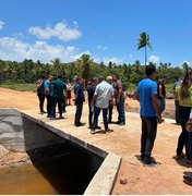 Prefeito Sérgio Lira inaugura ponte na região de Peroba