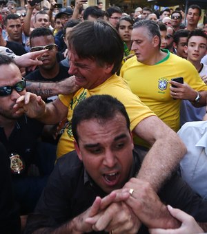 Imprensa internacional repercute ataque a Jair Bolsonaro
