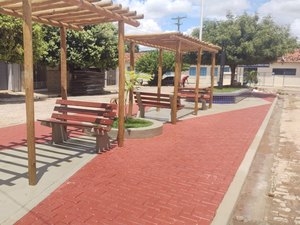 Prefeitura entrega revitalização da Praça Lili Barros neste sábado (6)