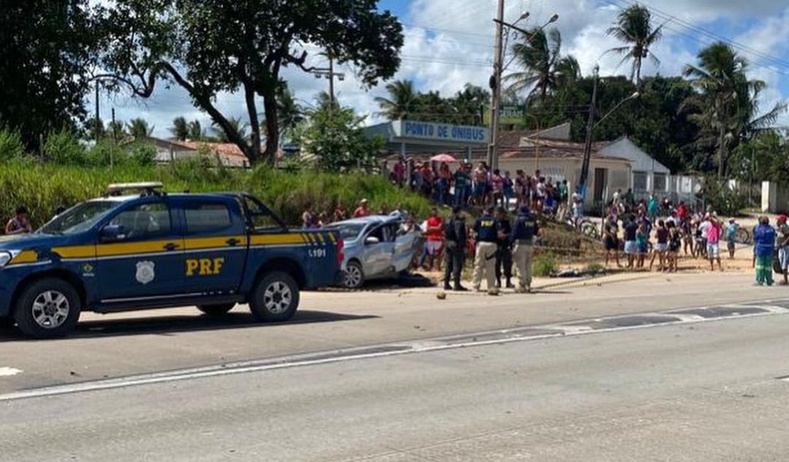 [Vídeo] Mulher morre após ficar presa a ferragens em acidente registrado em Teotônio Vilela