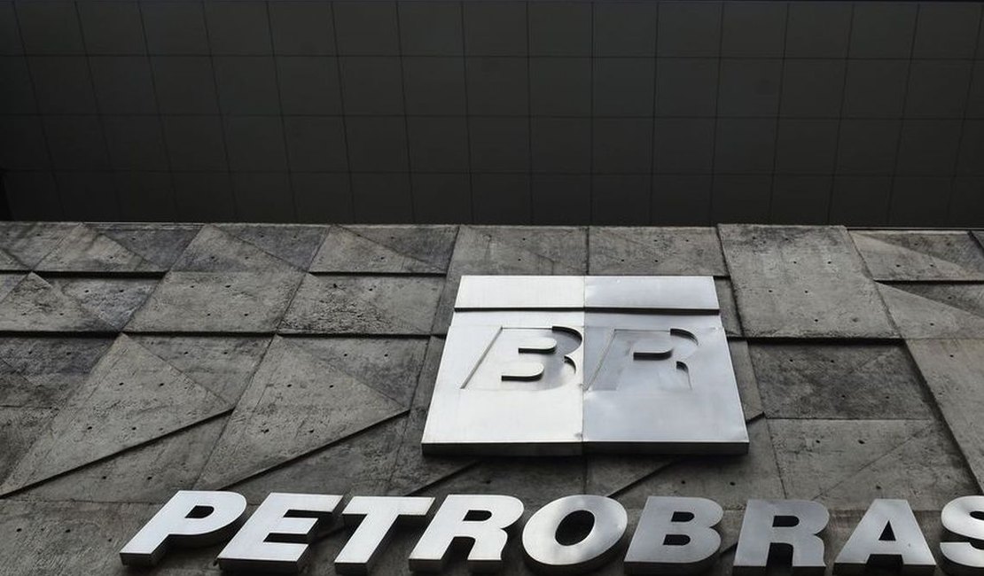 Petrobras quer sair da distribuição de gás até 2021